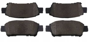 Klocki przód przednie Toyota Sienna 2004 - 2010
