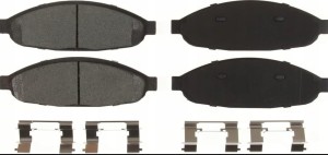 Klocki przód Chrysler Pacifica CS 04-08 ceramiczne